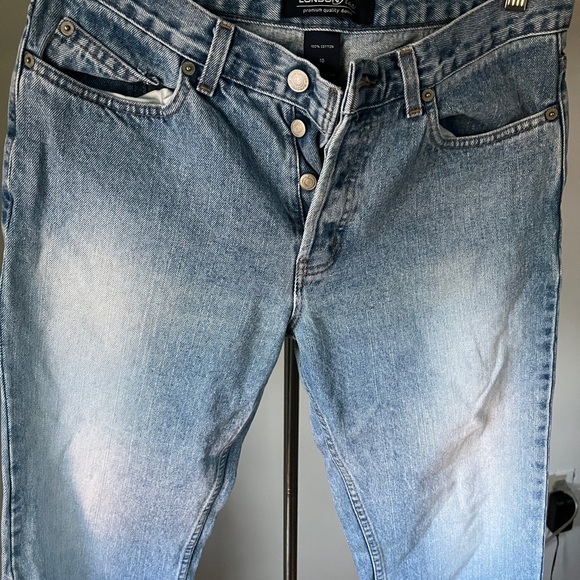 London Fog Low Rise Light Wash Jeans - Picture 4 of 4